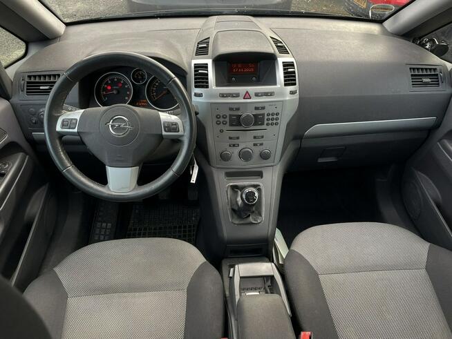Zafira 1.8 benzyna Family 140km pdc 7 foteli SERWIS 2014