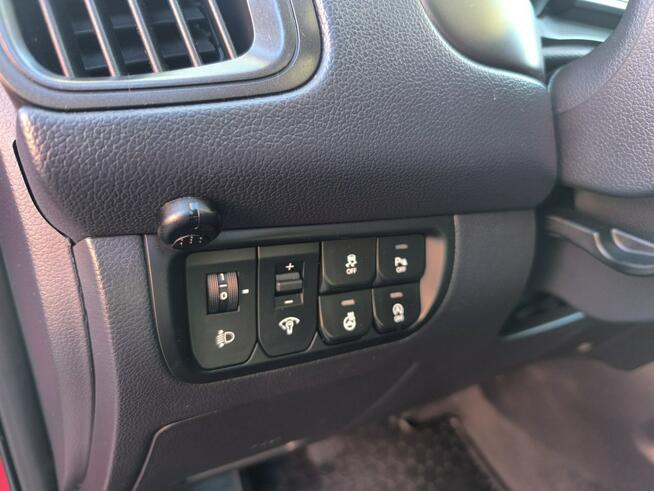 Kia Rio 1.4i 109KM Klimatyzacja Kamera Navi