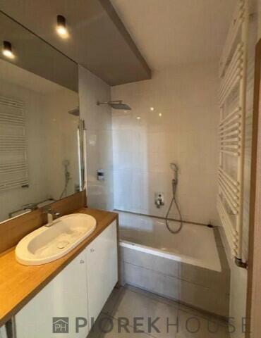 Kawalerka na Włochach