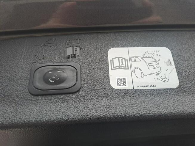 Ford Kuga 2,0TDCi 180KM ST-Line 4x4 AWD gwarancja KK28021