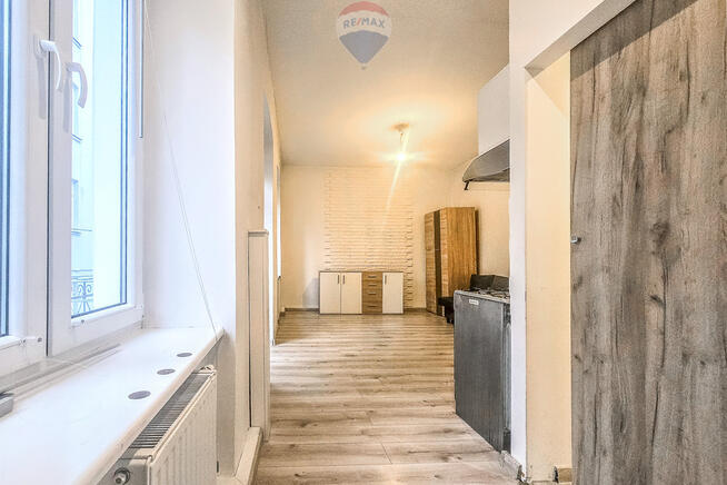 Kawalerka z balkonem przy Manufakturze