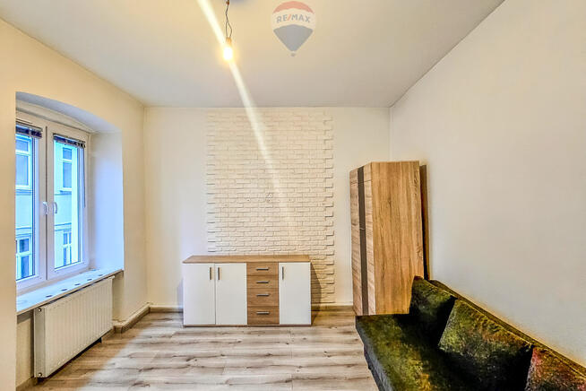 Kawalerka z balkonem przy Manufakturze