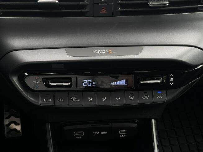 Hyundai Bayon 1.2 MPI 5MT (79 KM) Smart + Tech - DEMO