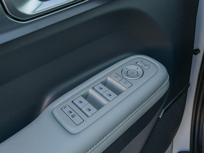 Hyundai Santa Fe 1.6 T-GDI HEV 4WD 215KM 7os. Platinum + TECH + SUN Gwar. Od Dealera