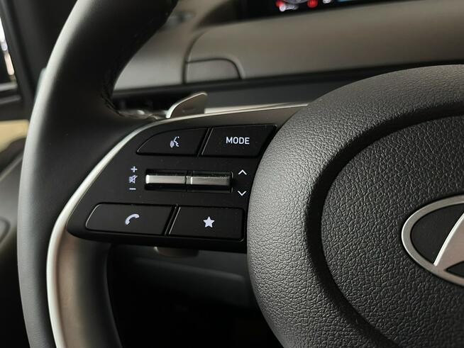 STARIA HEV 9s 1.6 T-GDI 215KM 6AT SMART VIP -wyprzedaż rocznika 2024