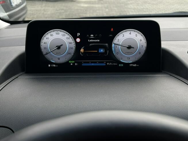 Hyundai Staria 9os 1.6 T-GDI 225KM 6AT SMART VIP | DEMO