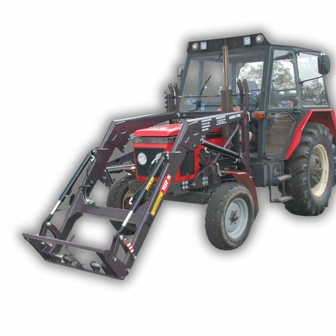 Ładowacz czołowy do Zetora z euroramką – udźwig 700 kg, 24 m