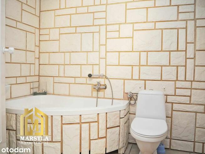 Mały dom na pięknej działce- prywatny sad, zieleń.