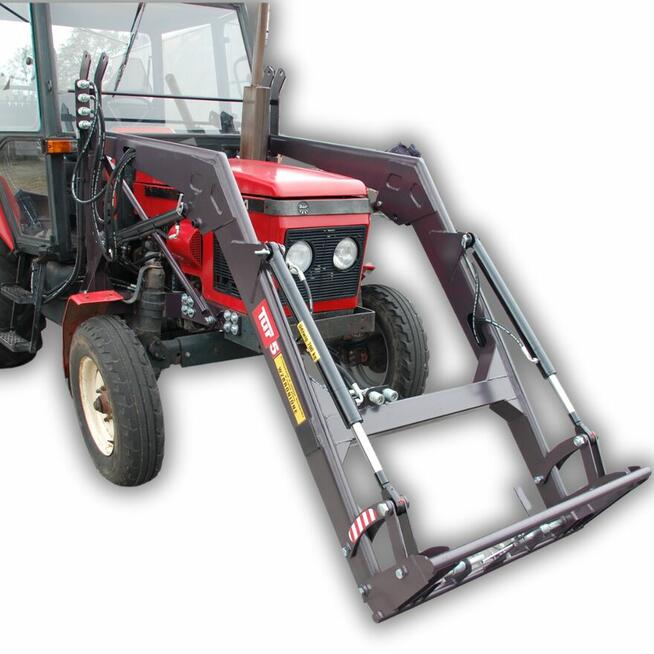 Ładowacz czołowy do Zetora z euroramką – udźwig 700 kg, 24 m