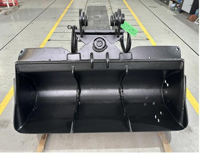 UŻYWANA ŁYŻKA SKARPOWA HYDRAULICZNIE UCHYLNA Komatsu PW160-7