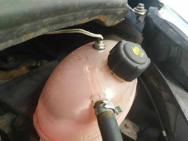 Zbiornik wyrównawczy z czujnikiem - Master 3/Movano B/NV400