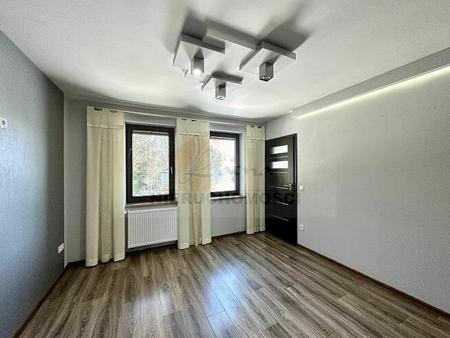 173D Nowoczesny dom wolnostojący położony w gminie Grybów, 2