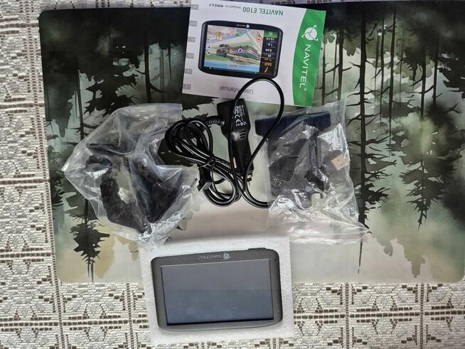 Nawigacja samochodowa Navitel E 100