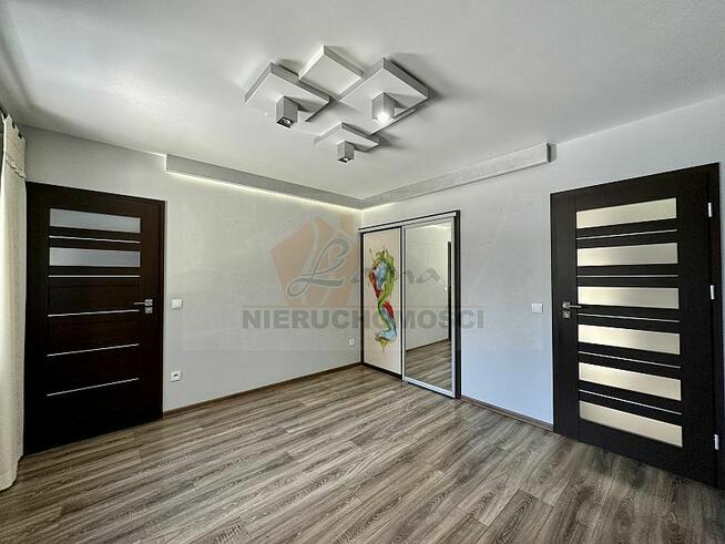 173D Nowoczesny dom wolnostojący położony w gminie Grybów, 2