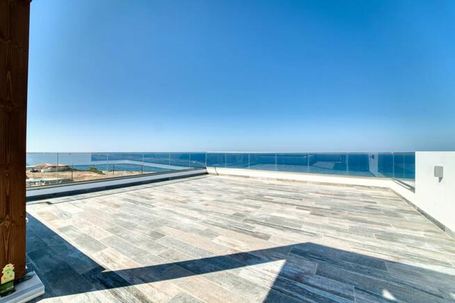 4-pokojowy penthouse 114 m² z basenem na dachu