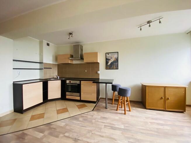 Przestronna kawalerka blisko Centrum ul Strzegomska/Legnicka