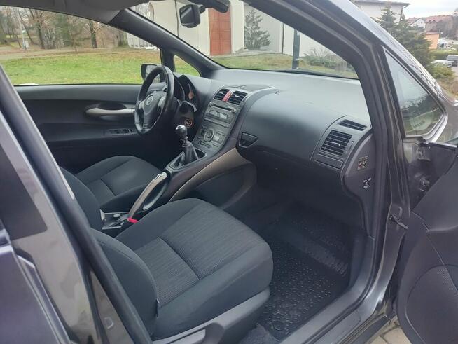 Toyota Auris 1.4b 2009