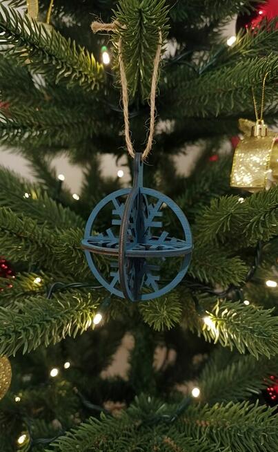 Drewniana Ażurowa Bombka 3D - Śnieżka, Śnieżynka