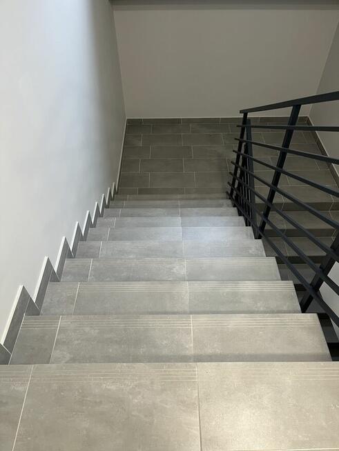 3 pokoje nowy blok, garaż miejsce parkingowe, komórka