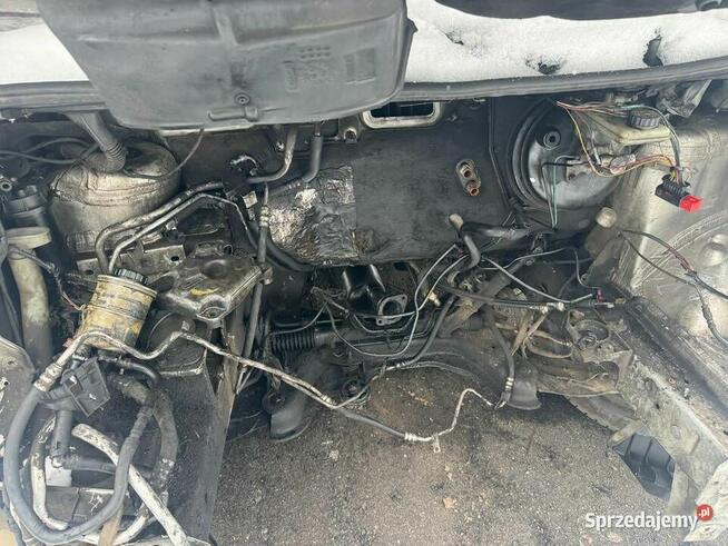 Opel Vivaro 2005 r VAN bez silnika