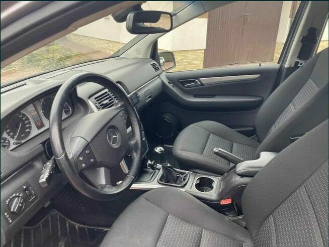 Sprzedam MERCEDEs-BENZ B klasa