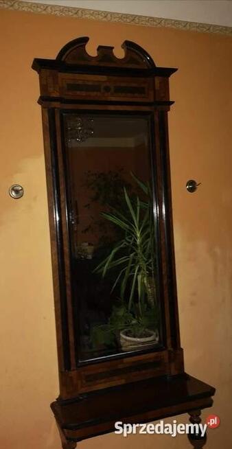 Lustro z konsolą. XIX wiek. Eklektyk. Drewno i kryształowe