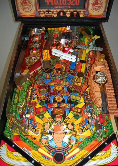 Automat do gry Indiana Jones Flipper Pinball Williams z 1993