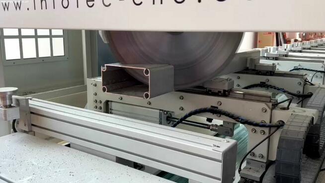 Centrum obróbki profili InfoTEC 6205 PRO 5 AXIS