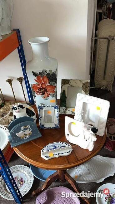 Porcelanowa,, stojąca ramka na zdjęcia