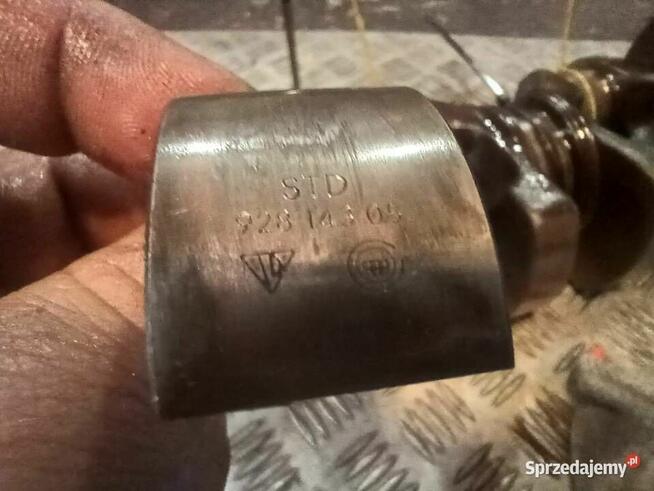 Wał Korbowy panewki Porsche 944 2.5 B M44/05 , 944201509