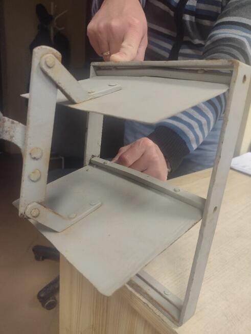 Zabytkowa kratka wentylacyjna