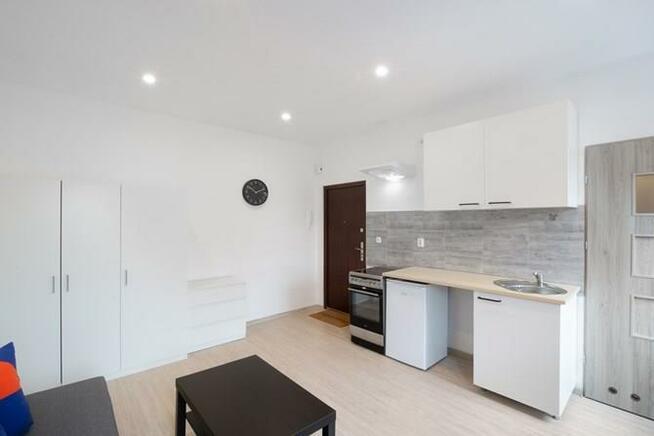 Jasna, funkcjonalna kawalerka, Katowicka 120