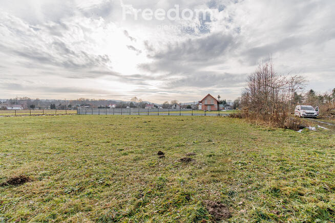 Działka budowlana z częścią rolną w Lusławicach!