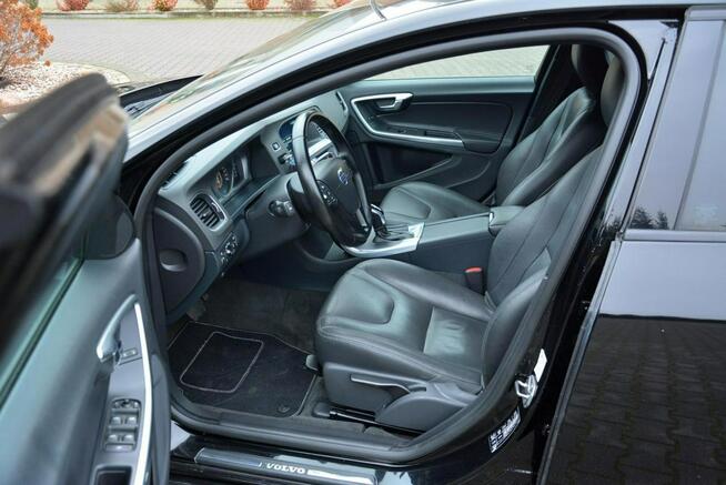 2.0d(190KM) Lift Automat Skóry Navi Parktronik LED ASO Volvo