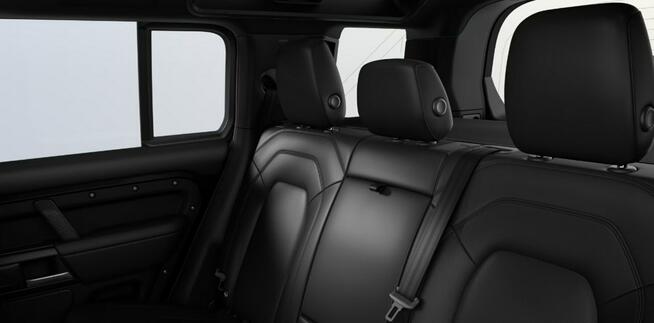 Defender MY26 3.0D I6 250 KM AWD X-Dynamic SE 110 Hak Od ręki!