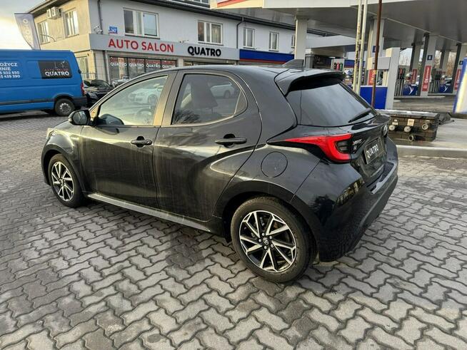 Toyota Yaris 1,5 Hybrid 115KM Klimatronic KamCof Tempomat CzujPasa