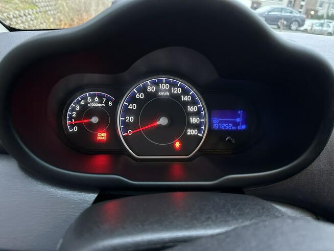 Hyundai i10 Po liftingu/Klimatyzacja/Isofix/Przebieg gwar/Opony wielosez/Aux,USB