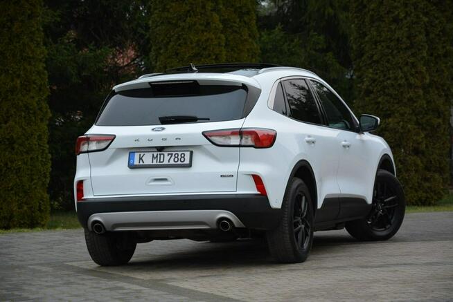 Ford Kuga FV23% RadarACC Head Up Navi Kamera Ledy Virtual Blis ParkAssist ASO