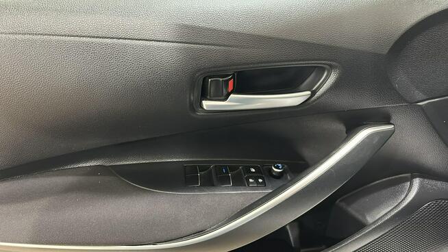 Toyota Corolla 1.8 Hybrid GPF Active sedan