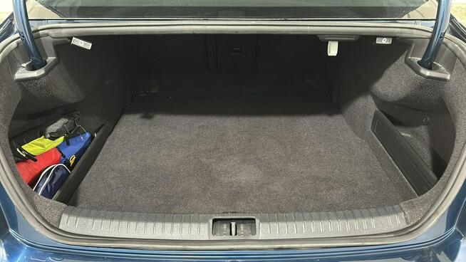 Volkswagen Passat 1.5 TSI EVO Business Sedan