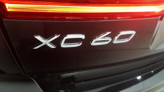 Volvo XC 60 B5 B AWD Core ! Z Polskie Salonu ! Faktura VAT !