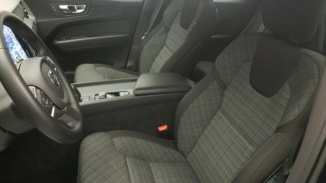 Volvo XC 60 B5 B AWD Core ! Z Polskie Salonu ! Faktura VAT !