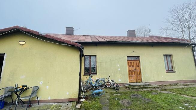 Dom z potencjałem na dużej działce.