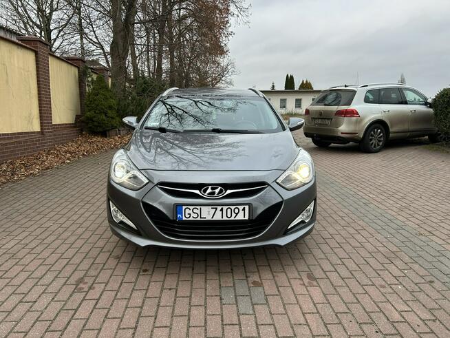 Hyundai i40 1.6 benzyna bezwypadkowy niski przebieg super stan