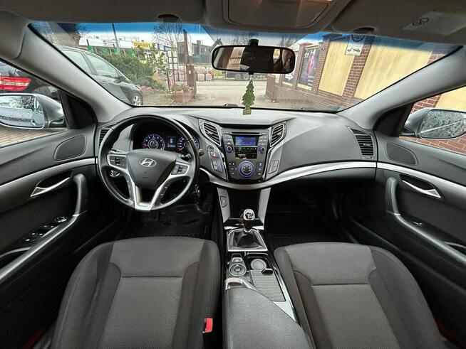 Hyundai i40 1.6 benzyna bezwypadkowy niski przebieg super stan