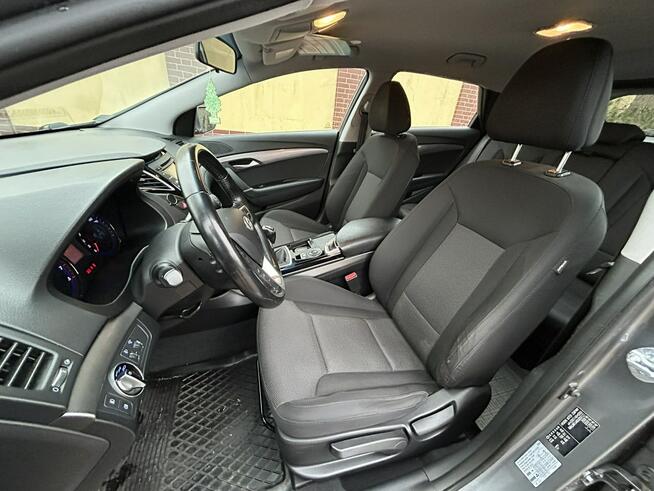 Hyundai i40 1.6 benzyna bezwypadkowy niski przebieg super stan