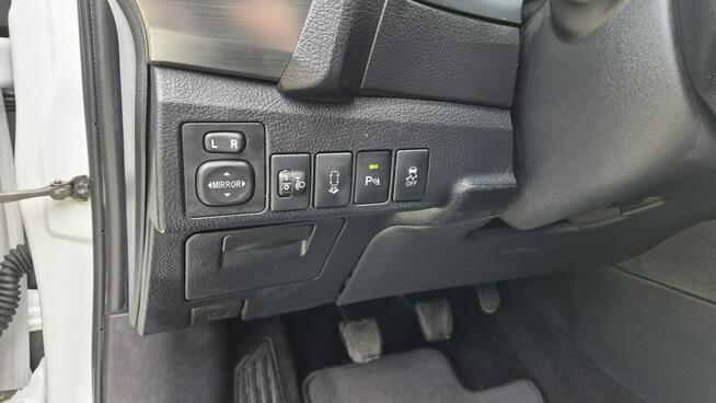Toyota Auris _1.6 132KM_Navi_Led_Kamera_Climatronic_Serwis_