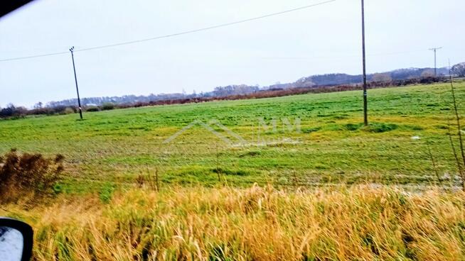 Duże działki rolne z potencjałem bud. po ok. 8000m