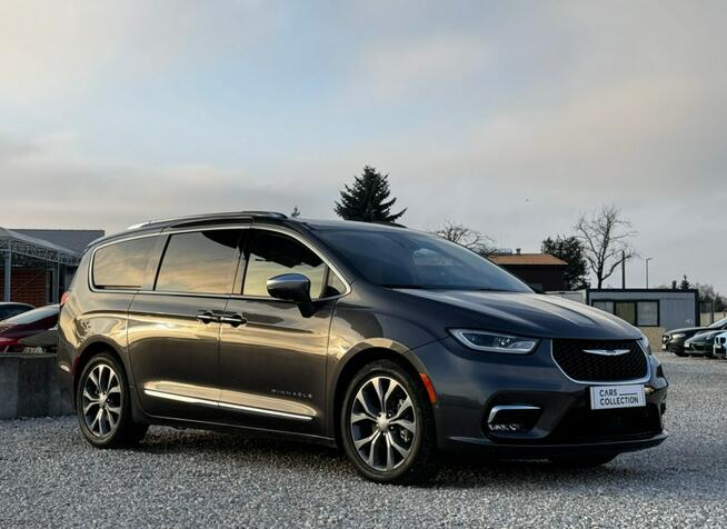 Chrysler Pacifica Pinnacle / Aktywny tempomat / / Panorama / Asystent pasa / FV marża