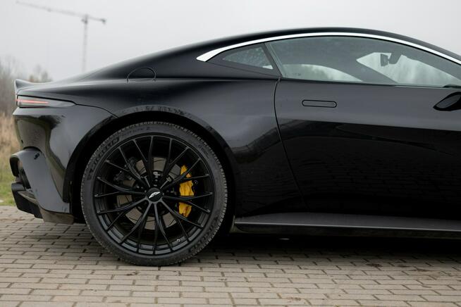 Aston Martin Vantage